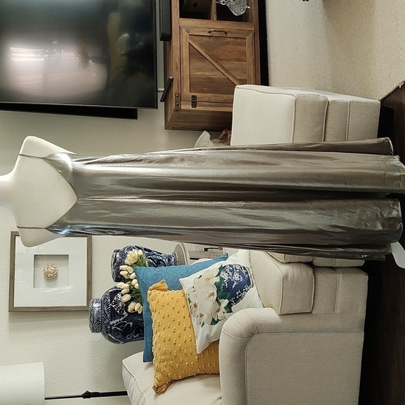 New Mango Metallic Party Dress Size XS - Picture 3 of 12